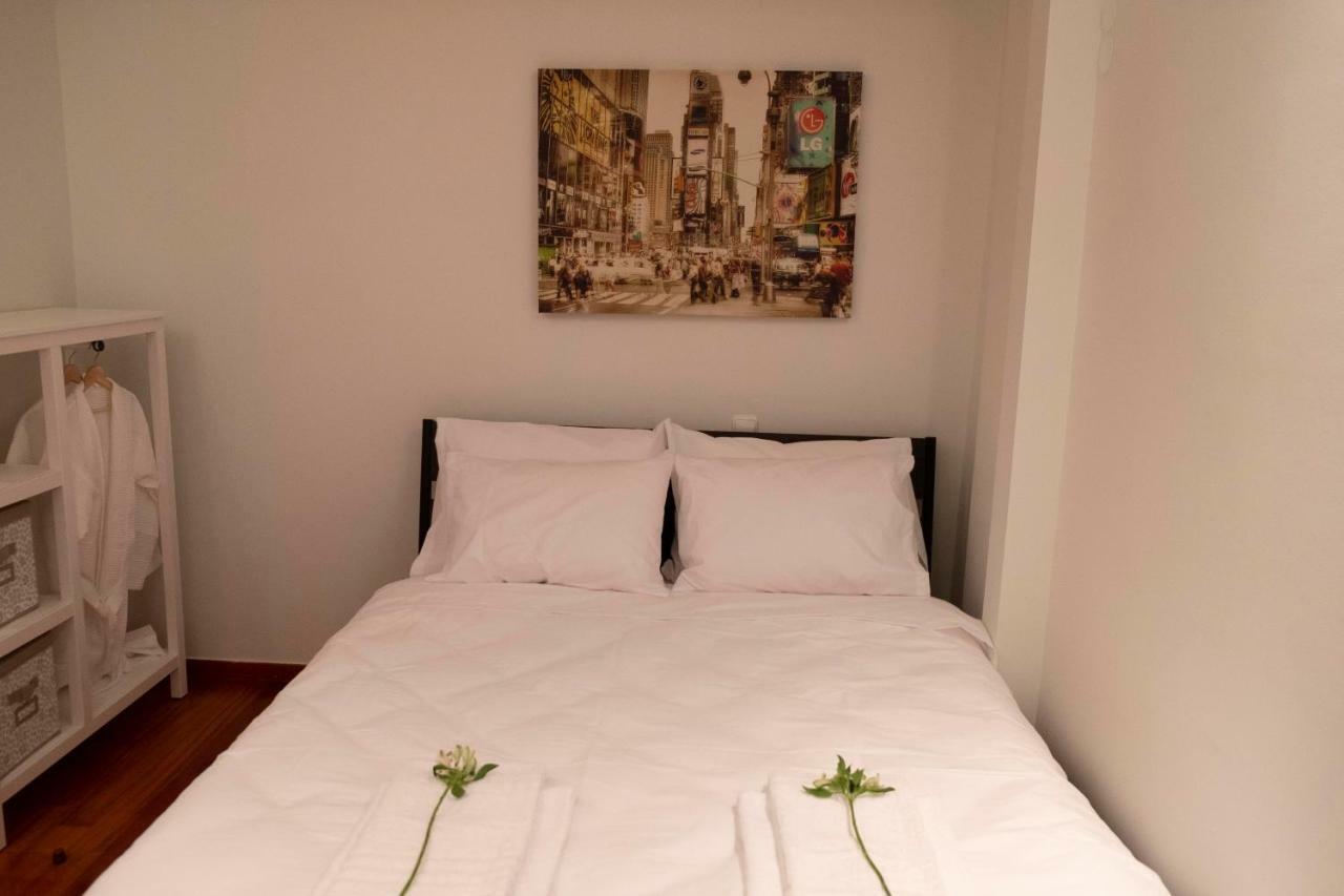 The Lux Gorgeous Apartment Thessaloniki Exterior photo