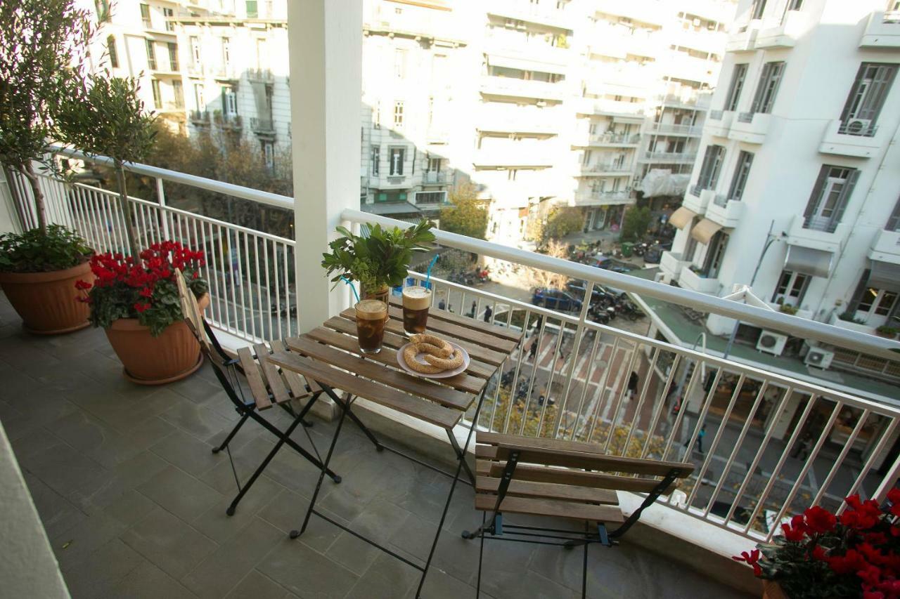 The Lux Gorgeous Apartment Thessaloniki Exterior photo